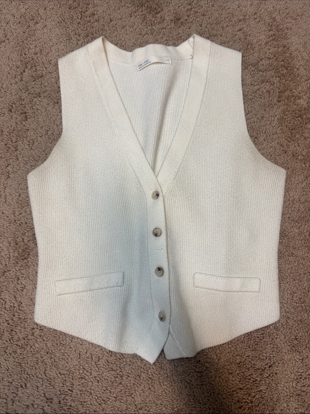 OAK + FORT Women's Cream Button-Front Knit Vest
